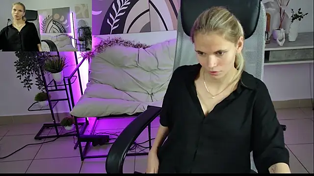 effyfetcher Adlı Modelin Canlı XXX Sohbeti