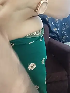 Cute-Sweety Show Webcam