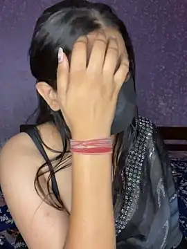 HORNY_BITES ওয়েবক্যাম শো