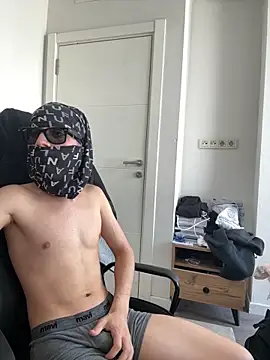 turkishtwinkefe Adlı Modelin Web Kamerası Şovu