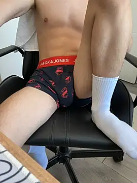 turkishtwinkefe webcam show
