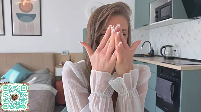 MonaBlisss' Webcam Show