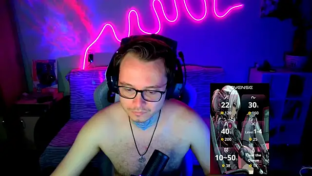 Pokazy przed kamerką – MeLanXolik