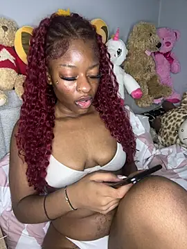 Cleosweetiex Adlı Modelin Canlı XXX Sohbeti