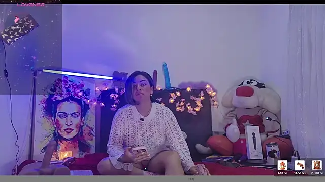 Show modela Adele_Grey0202 na web-kameri