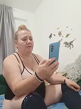 JuliaBestX Webcam Show