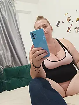 JuliaBestX Шоу с уебкамера