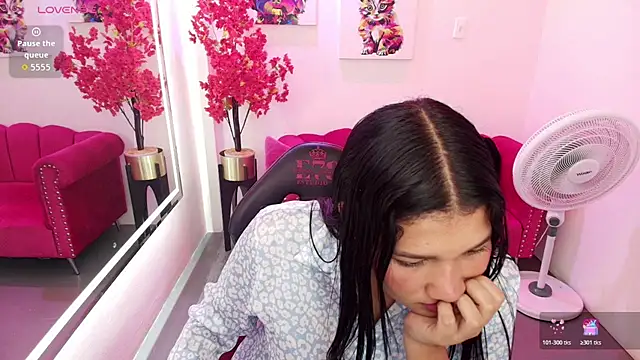 Julie_preston élő XXX-chatje