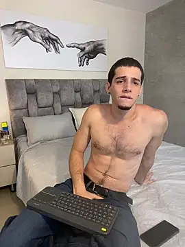 isaacblaze_ Adlı Modelin Web Kamerası Şovu