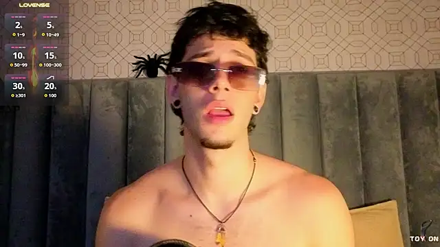 isaacblaze_n Webbikameraesitys