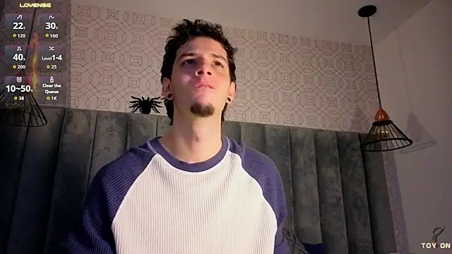 isaacblaze_ Show Webcam