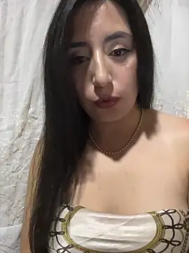 Chat +18 de Tabatha_11 ao vivo
