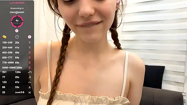Вебкам-шоу aliciacampbellia