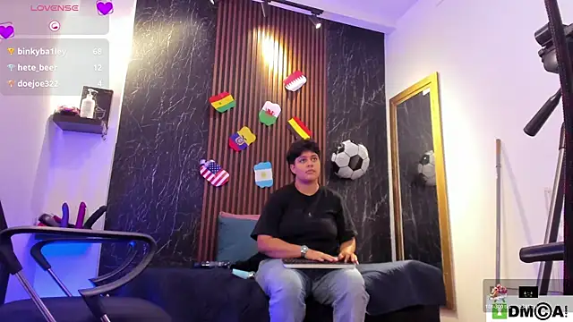 دردشة Nico_Blaze22 الجنسية المباشرة