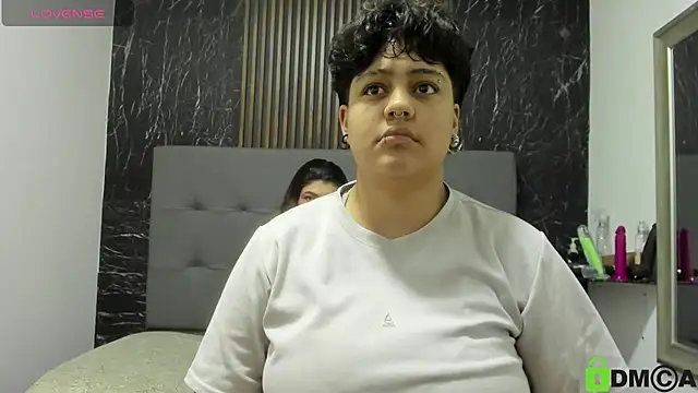 XXX chat uživo modela Nico_Blaze22