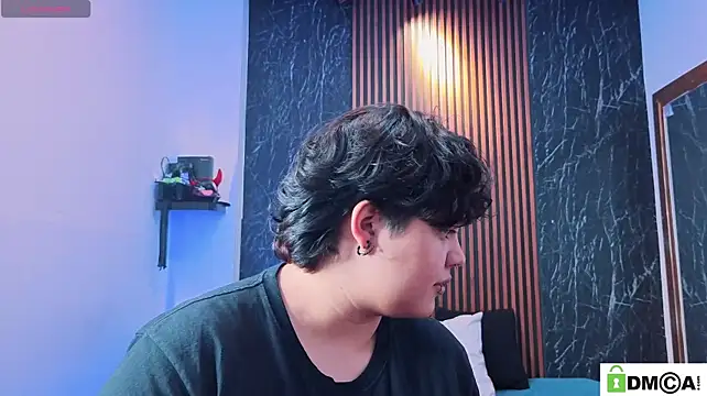Nico_Blaze22 在線直播表演