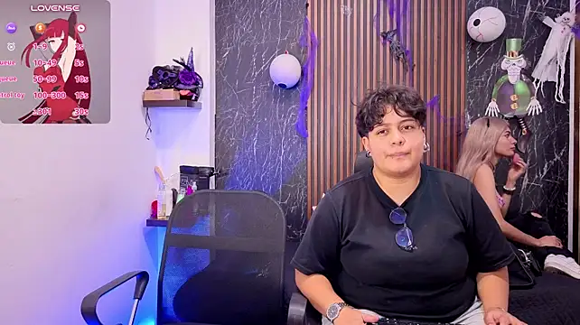 Nico_Blaze22: διαδικτυακό σόου στην κάμερα