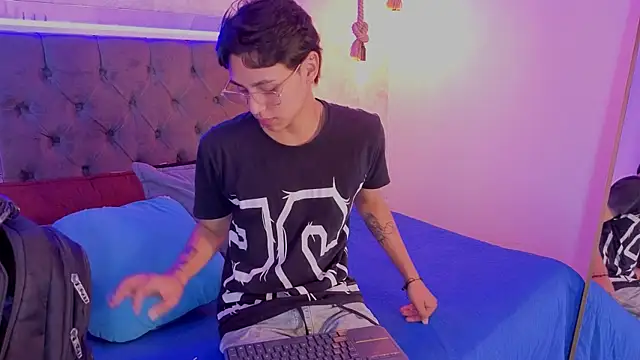 tian_sex Webcam Show