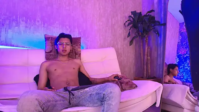 Show de tian_sex na webcam