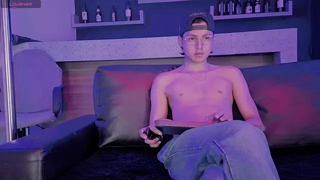 tian_sex Adlı Modelin Web Kamerası Şovu
