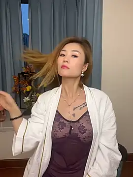 okgirl_23's Live XXX Chat
