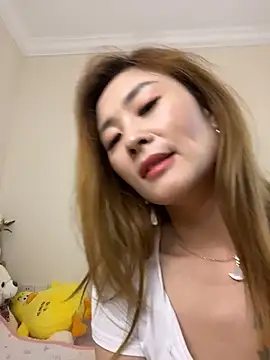 okgirl_23 在線直播表演