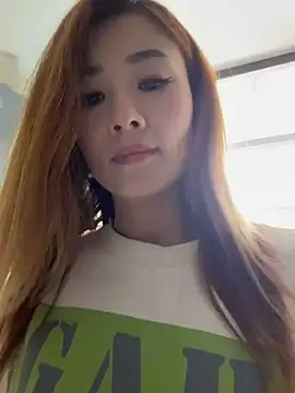 okgirl_23 Show Webcam
