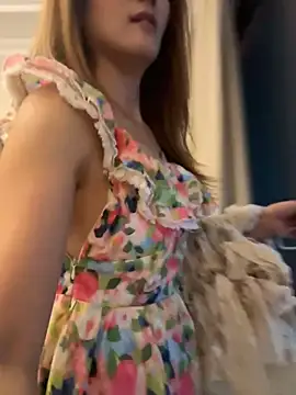 okgirl_23 在線直播表演