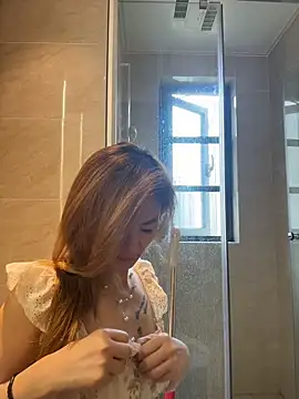 okgirl_23's Webcam Show