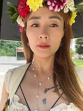 okgirl_23 Show Webcam