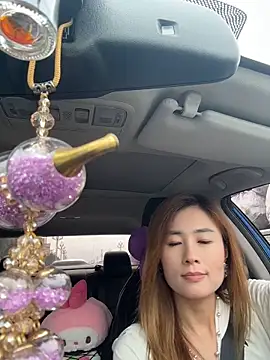 okgirl_23 Show Webcam