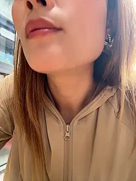 okgirl_23 网络视讯表演