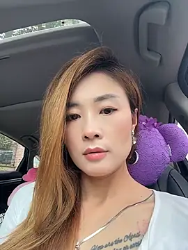 okgirl_23's Webcam Show