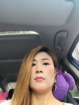 okgirl_23's Live XXX Chat
