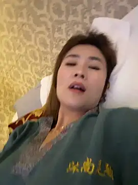 okgirl_23 Show Webcam