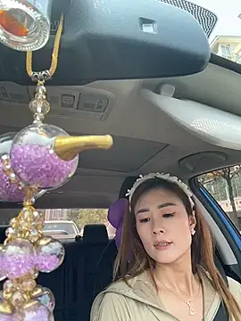 Chat +18 de okgirl_23 ao vivo