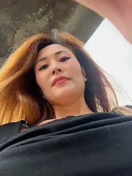 XXX chat uživo modela okgirl_23