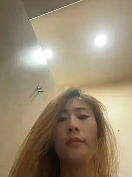 okgirl_23 在線直播表演