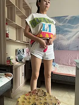 okgirl_23 Show Webcam