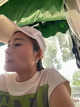 okgirl_23 网络视讯表演