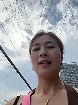 okgirl_23 在線直播表演