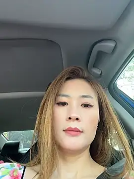 okgirl_23's Live XXX Chat