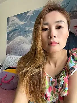okgirl_23's Live XXX Chat