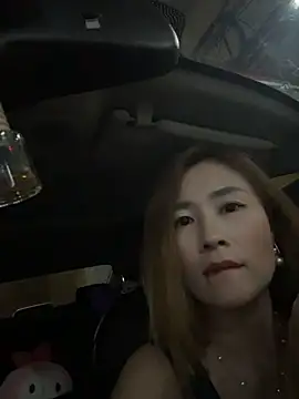 okgirl_23's Live XXX Chat