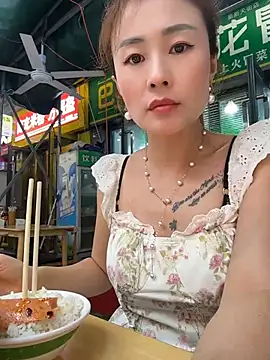 okgirl_23 网络视讯表演