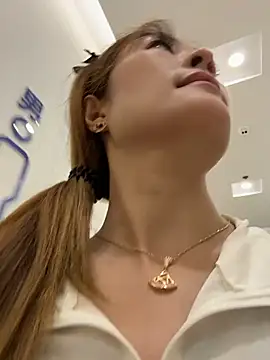 okgirl_23 live XXX chat