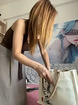okgirl_23 网络视讯表演