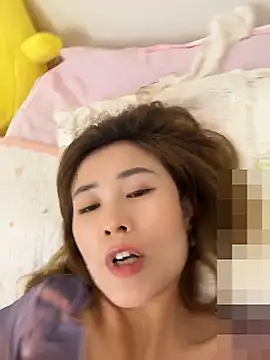 okgirl_23's Live XXX Chat