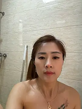 okgirl_23's Webcam Show