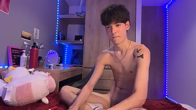 הופעת וובקאם של AngelRyes